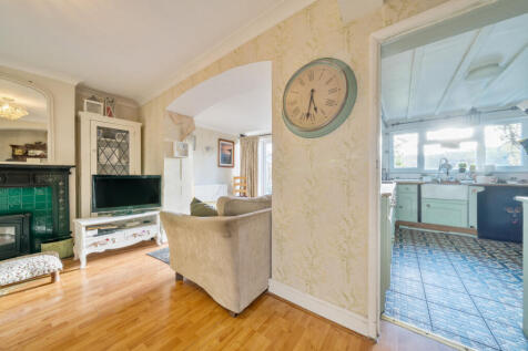 1385610-3-6929fef...