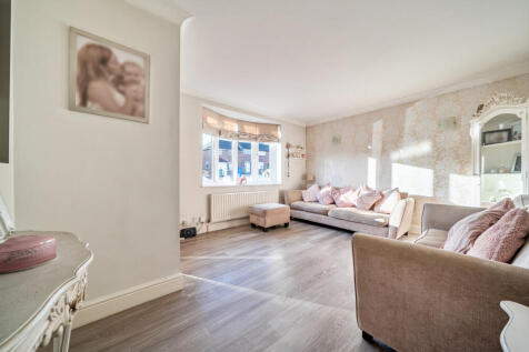 1386548-2-692ecad...