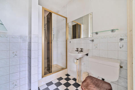 1299016-7-6836daa...