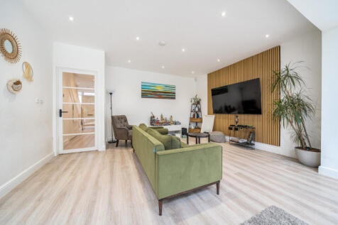 1369092-17-68f25a...