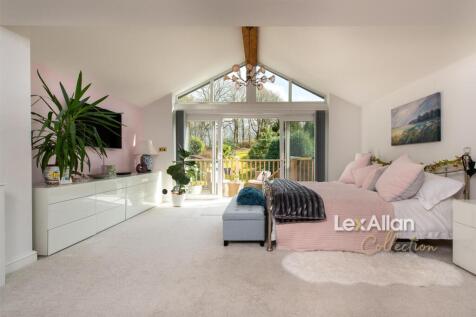 Norton Road Iverley Bedroom 2.jpg