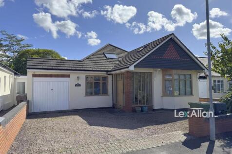 The Crescent Hagley 2.jpg