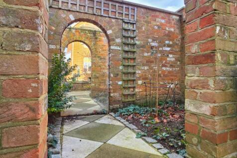 Property Image 28