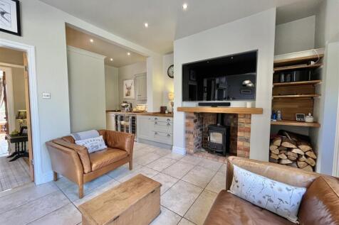 Breakfast Room