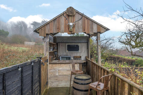 Garden Bar
