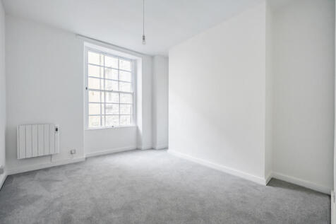 15-1345992-13-68b...