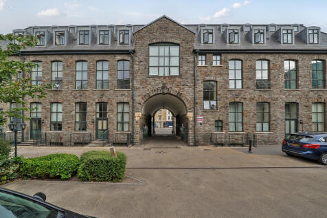 1342971-15-68a5c7...