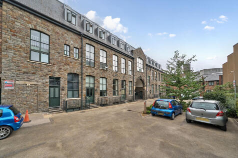 1342971-16-68a5c7...