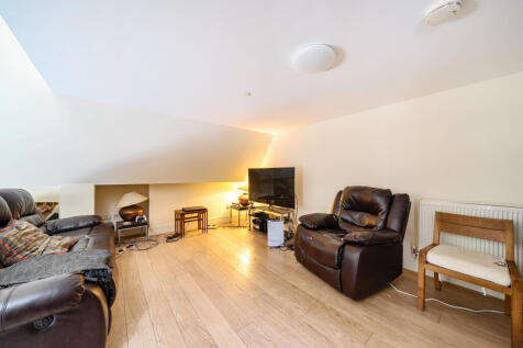 1342971-11-68a5c6...