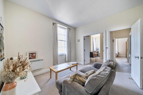 1354383-10-68c2d7...