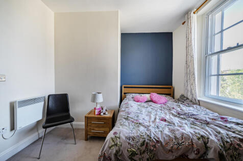 1354383-3-68c2d6b...