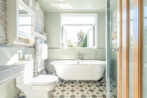 1355143-19-68d158...