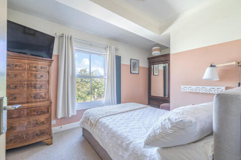 1355143-24-68d158...