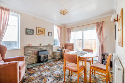 1359399-10-68da45...