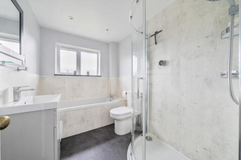 1372915-18-68fb5d...