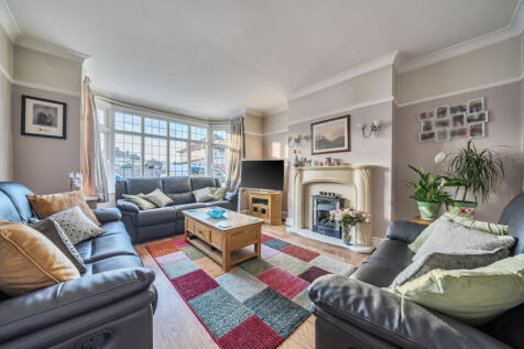 1382738-23-691f4c...