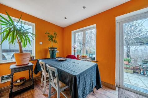 1388316-16-694143...