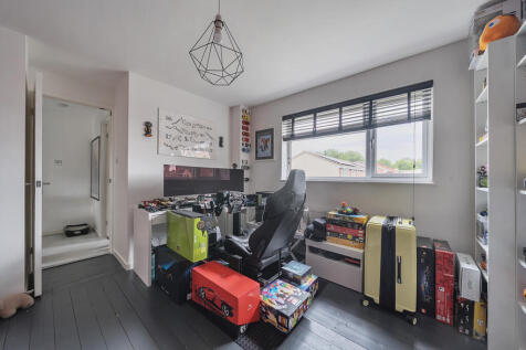 1341843-2-68a4937...