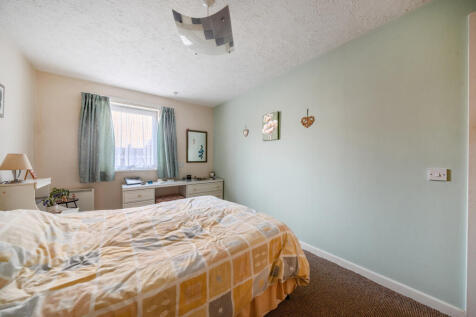 1350692-9-68c2924...