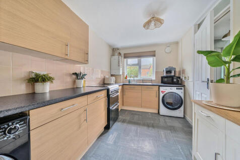 1300272-10-684822...