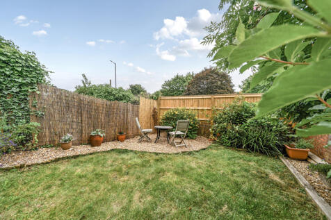 1300272-4-684822b...