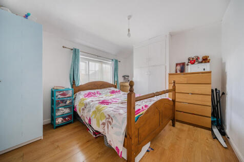 1312805-2-685aecd...