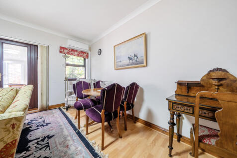 1312423-7-685bbfa...