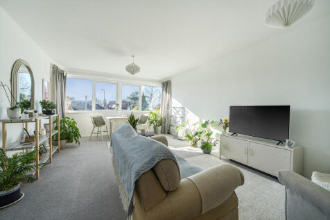 1380477-16-691b03...