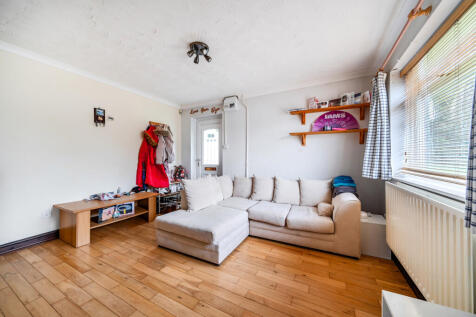 1402821-3-696fb34...