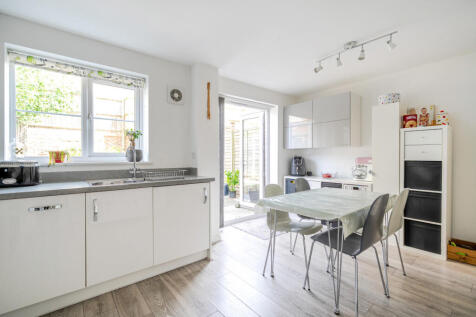 1302525-11-6839bd...