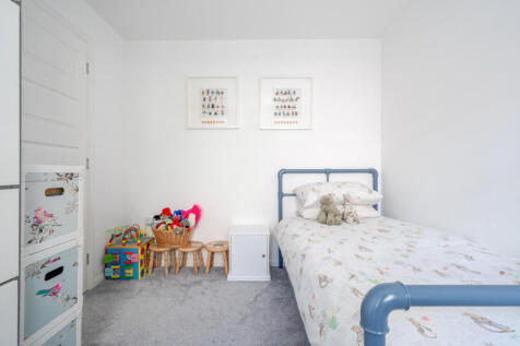 1302525-22-6839be...