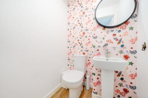 1341188-3-68b0849...