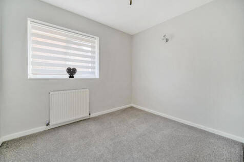 1385956-3-6936bf4...