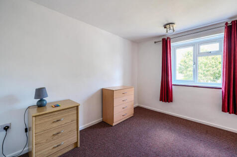 1333788-6-688b8b5...