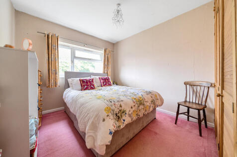 1354937-5-68cac55...