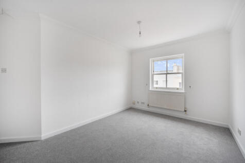 1369081-4-68ee45f...