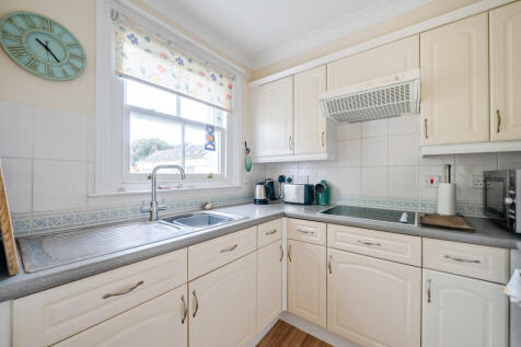 1365123-17-68f759...