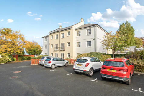 1365123-7-68f7587...