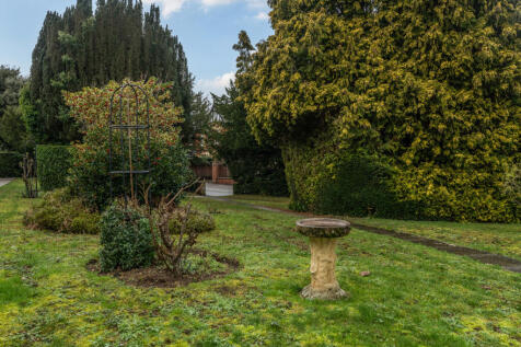 1396070-6-696130d...