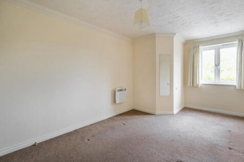 1294721-9-682b099...