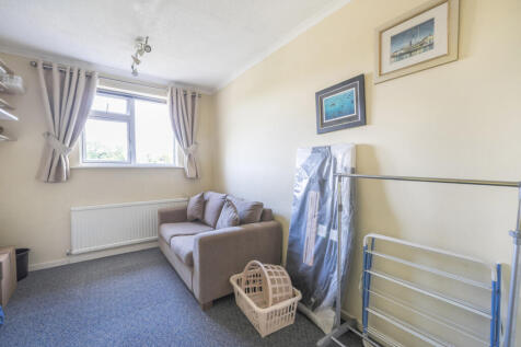 1295655-12-682ee7...