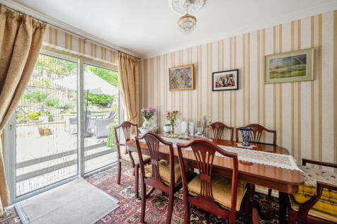 1310347-16-685025...