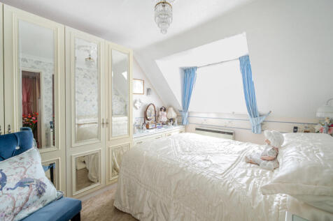 1310347-19-685026...