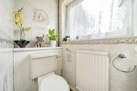 1298806-10-6839e6...