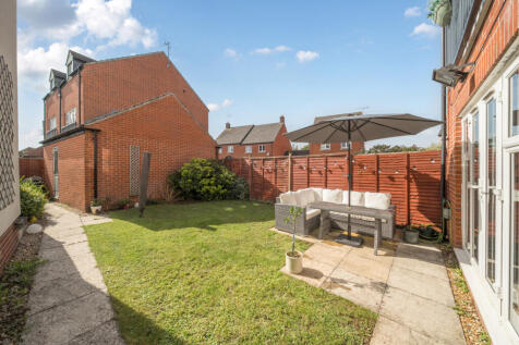 1348318-6-68cd68b...