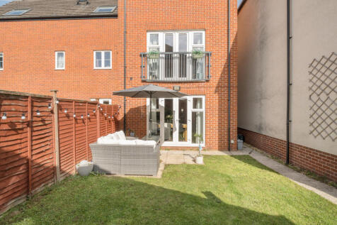 1348318-20-68cd81...