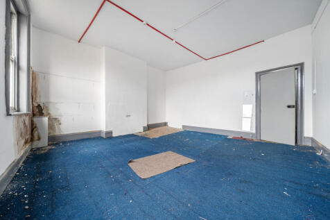 1331801-18-688cdc...