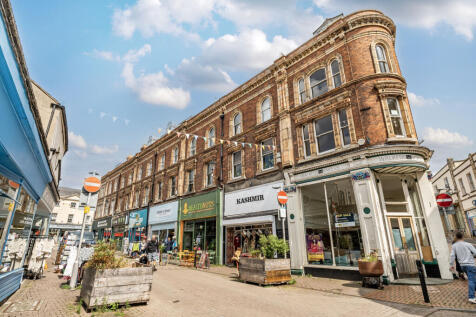 1331801-3-688cdbd...