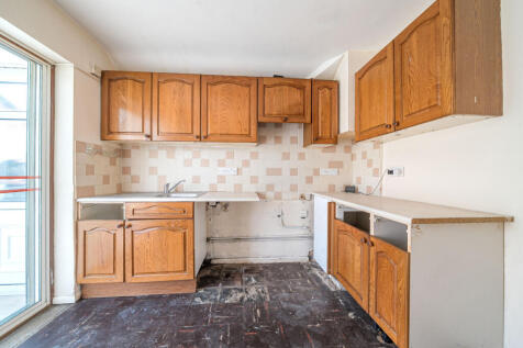 1324731-12-686e2f...