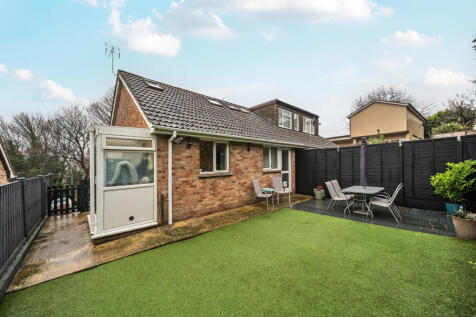 1386626-6-693ff8a...